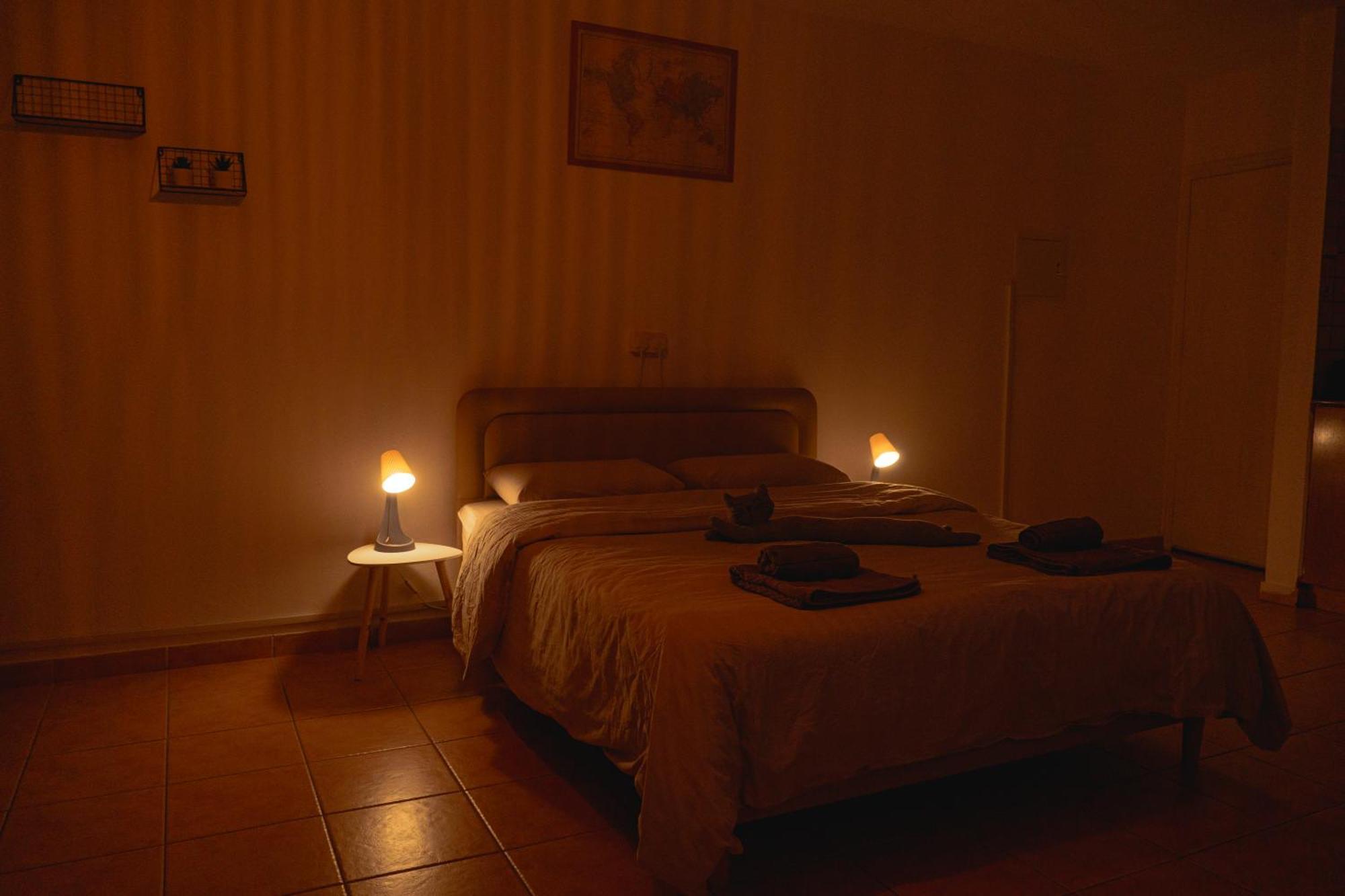 Nissus Urban Hostel Ayia Napa Ruang foto