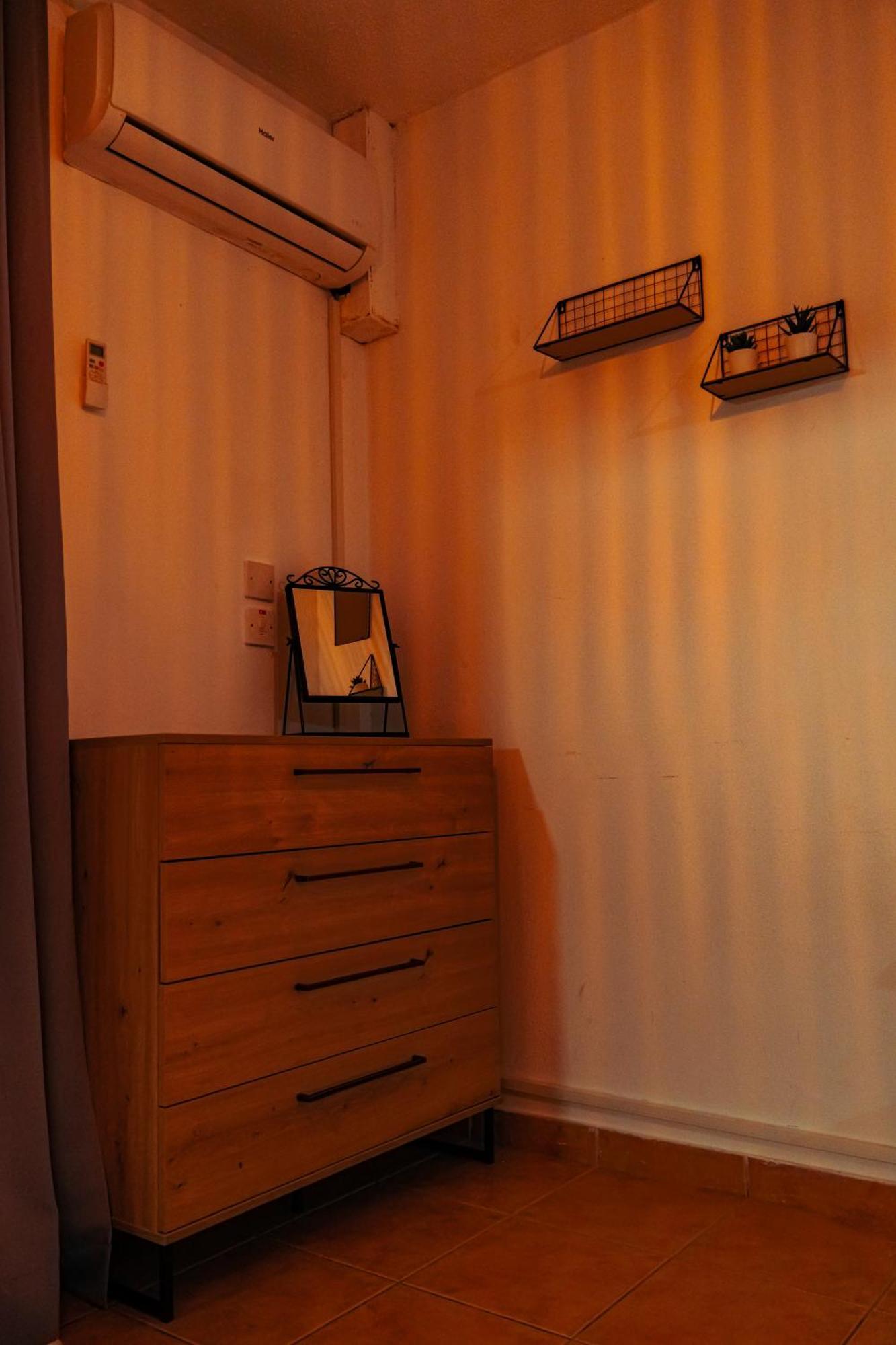 Nissus Urban Hostel Ayia Napa Ruang foto